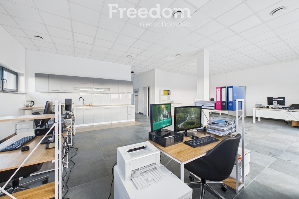 Elbląg FREEDOM NIERUCHOMOŚCISprzedam lokal użytkowy - Elbląg, Stanisława Sulimy. Przedmiotem sprzedaży jest