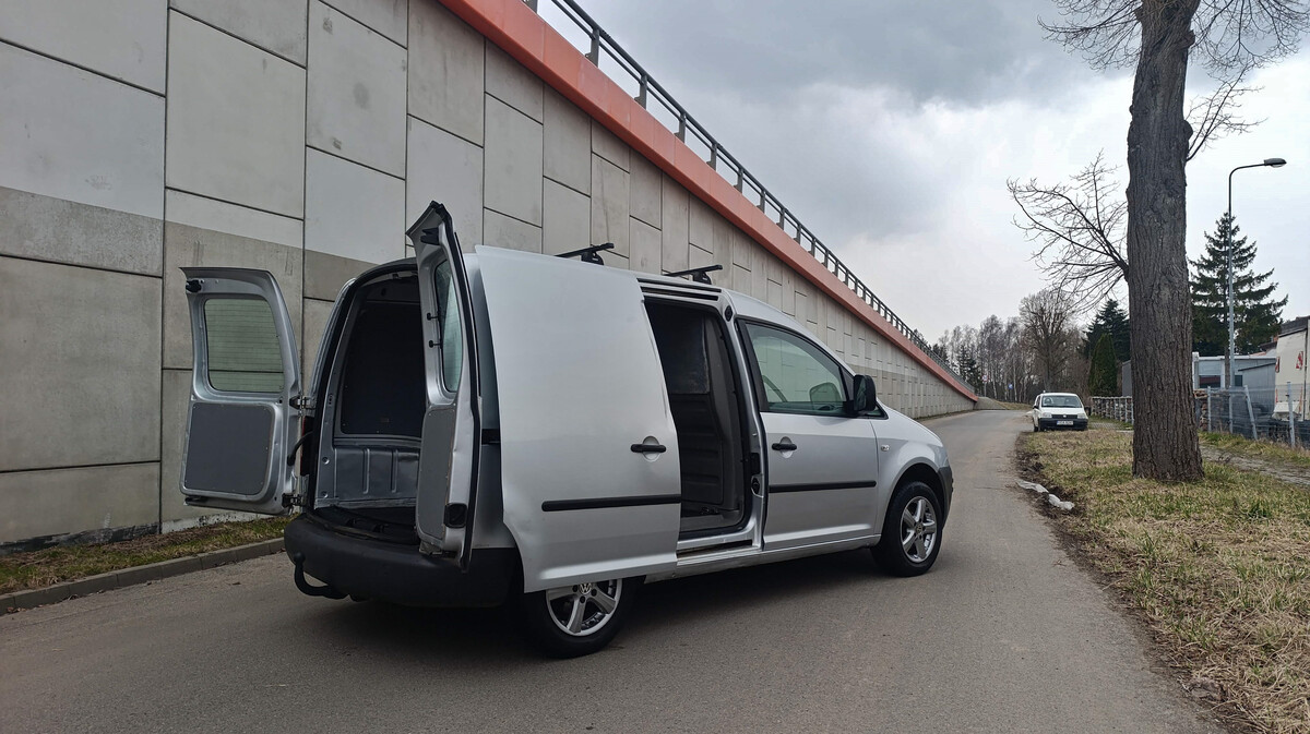 Elbląg VOLKSWAGEN CADDY 2.0 SDI VAT1 Ubezpieczenie do 04.03.2027Badanie techniczne do