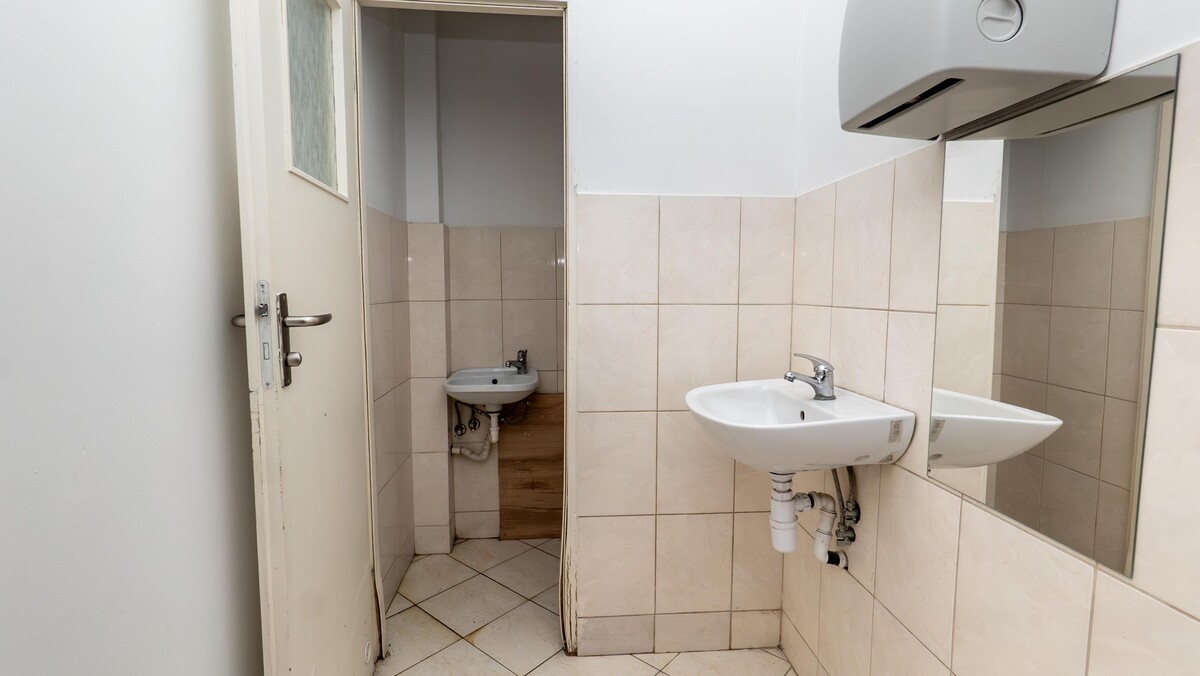 Elbląg TO MY SPRZEDAJEMYNIERUCHOMOŚCI W TYM MIEŚCIEBIURO NIERUCHOMOŚCIAMERICAN HOMEWYNAJMĘ - LOKAL - 1