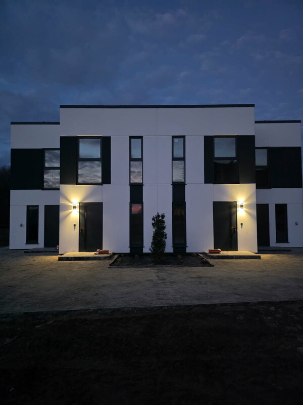 Elbląg 🏡 NOWOCZESNY DOM W ZABUDOWIE DWULOKALOWEJ – ELBLĄG, UL. IWASZKIEWICZA | 134 m² | STAN