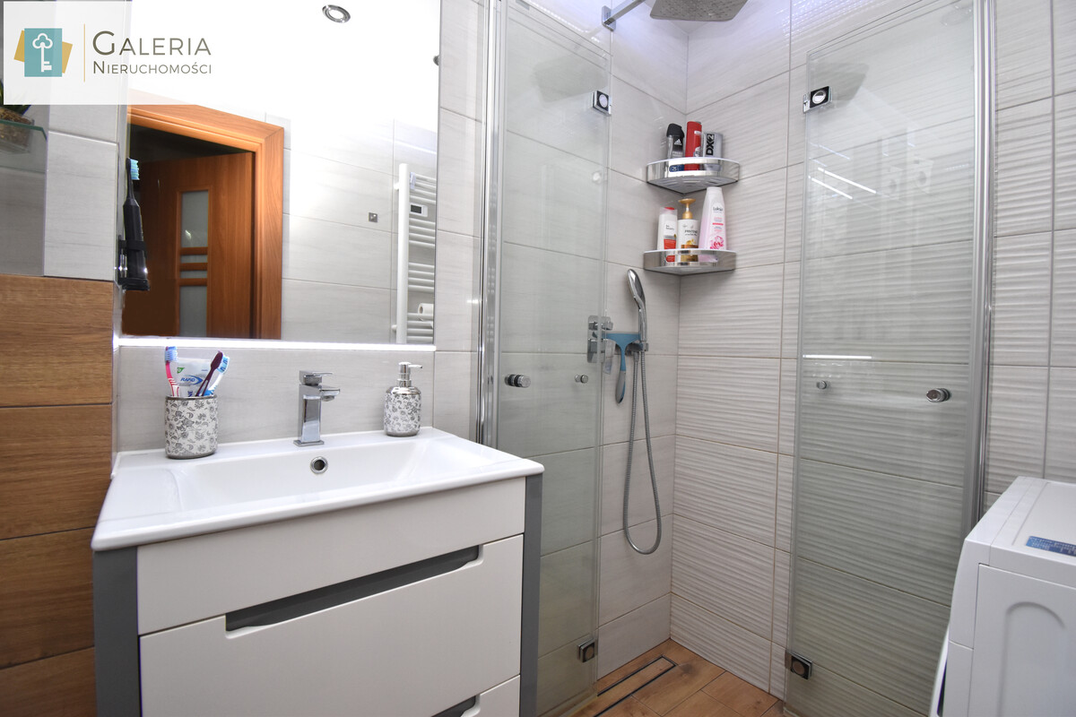 Elbląg GALERIA NIERUCHOMOŚCIZ pasji i miłości do nieruchomościNa sprzedaż: Gotowe do wprowadzenia- 3 pokoje z klimatem