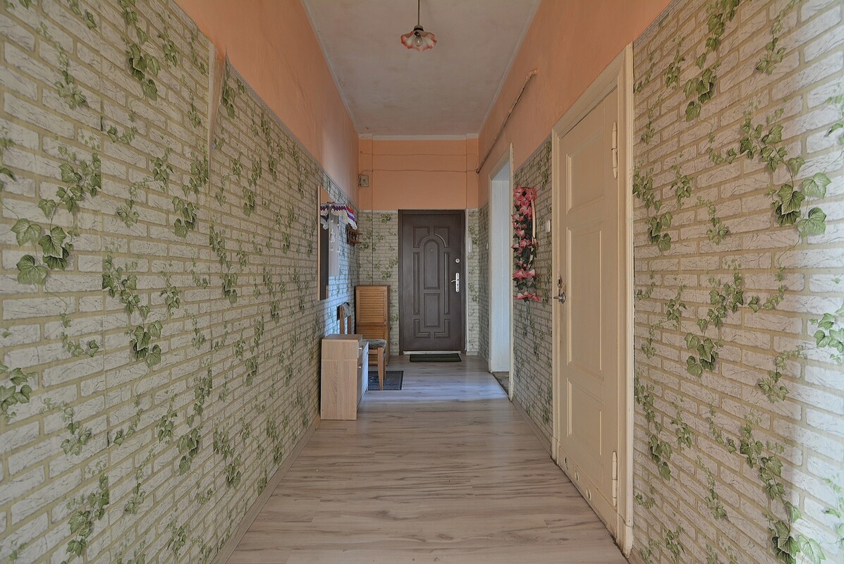 Elbląg WGN Nieruchomości – Oddział Elbląg prezentuje trzypokojowe mieszkanie przy ulicy Alei Grunwaldzkiej w