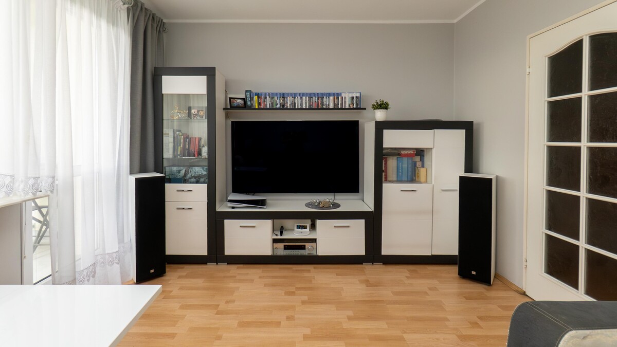 Elbląg TO MY SPRZEDAJEMYNIERUCHOMOŚCI W TYM MIEŚCIEBIURO NIERUCHOMOŚCIAMERICAN HOMEFOR SALE - 3 POKOJE -