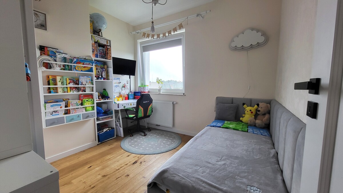 Elbląg KWADRAT NIERUCHOMOŚCI3 pokojebudynek z 2020 r. III piętro - windaduży balkonmedia z miastagaraż podziemny