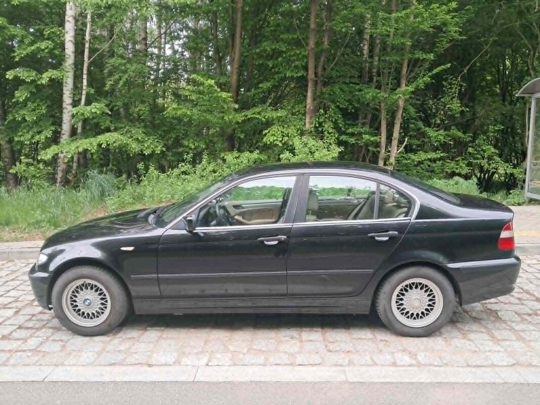 Elbląg Na sprzedaż BMW e46 318d 2004 rok 🚗BMW Seria 3 – Klasyczny sedan z 2004 roku, znany z solidności