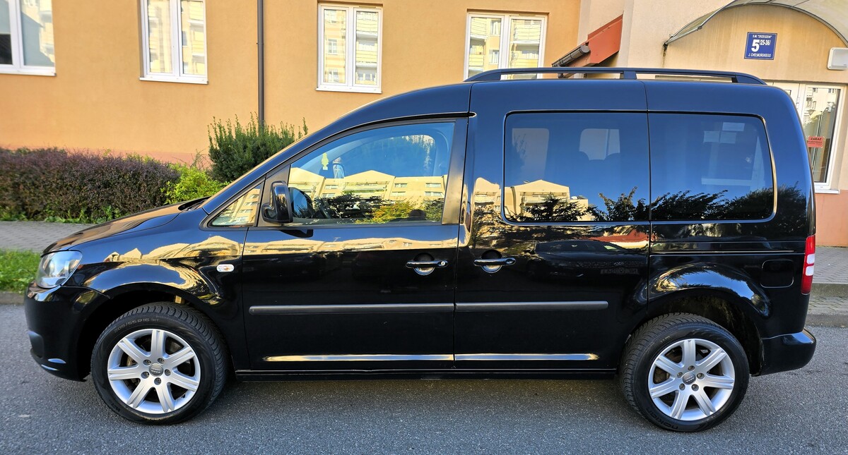 Elbląg Volkswagen CADDY 1.6Diesel 102KM 2011Rok Bardzo Dobry Stan Automatyczna DSG -Klimatyzacja