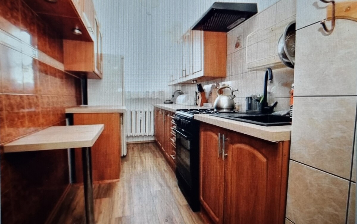Elbląg Mieszkanie do wynajęcia od zaraz Nad Jarem 48 m2 2 pokoje kuchnia łazienka. Koszt to 1700 zl + 800 czynsz.