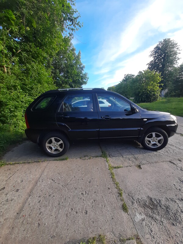 Elbląg Sprzedam kia sportage, sześć poduszek powietrznych, skrzynia szesciobiegowa, skórzana tapicerka, nawigacja,