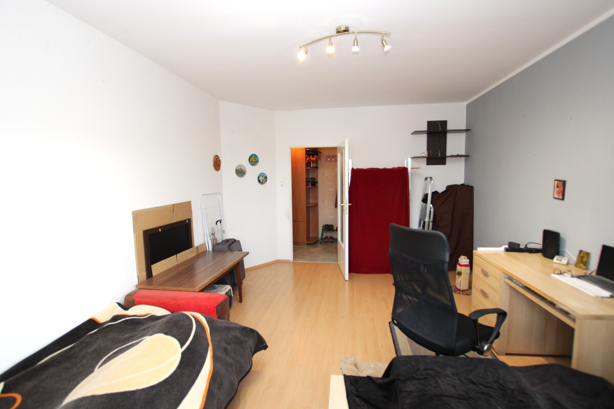 Elbląg NIERUCHOMOŚCI ANNA KRASZEWSKA Na sprzedaż mieszkanie 1-pokojowe, 39 m2 I piętro ul.