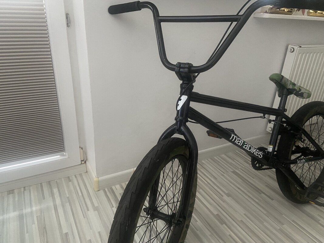 Elbląg Dziecięcy lub Młodzieżowy
Sprzedam solidny BMX Kush 2+ 20, idealny do trików, skateparku i jazdy street. Rower