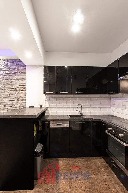 Elbląg RewiR NieruchomościWybierz Swój🎄Wymarzony RewiR Prezentujemy Państwu 2-pokojowe mieszkanie przy