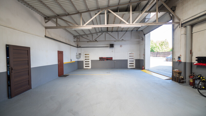 Elbląg * * * ABC NIERUCHOMOŚCI * * *DOM WOLNOSTOJĄCY W DOBREJ LOKALIZACJIo pow. 188m2, działka 1638m2, 5 pokoi,