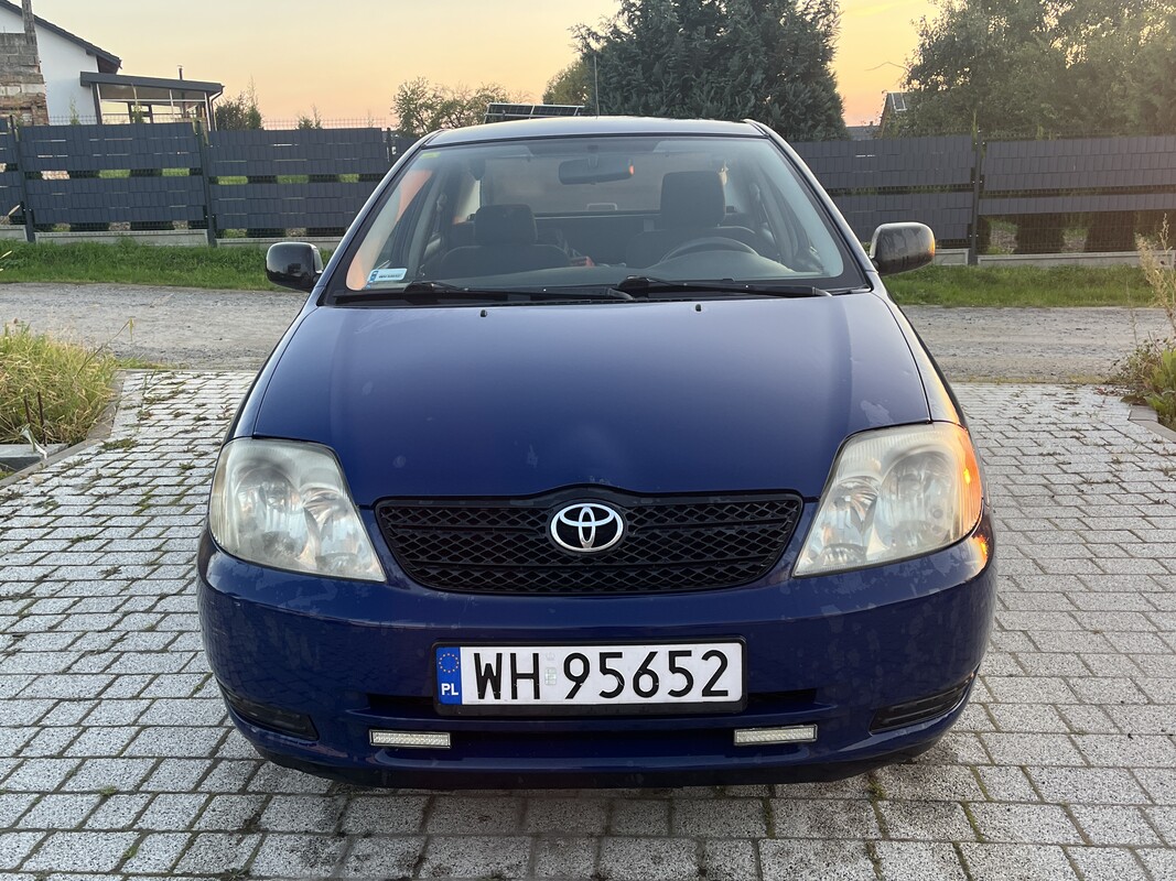 Elbląg Toyota Corolla D12 sedan