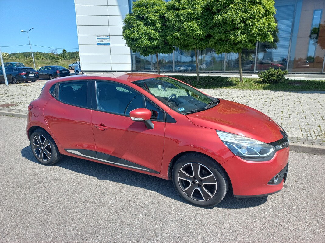 Elbląg Sprzedam Renault Clio 2013,sedan, bardzo dobry stan, pierwsza rejestracja, 2014,benzyna, bezwypadkowy,