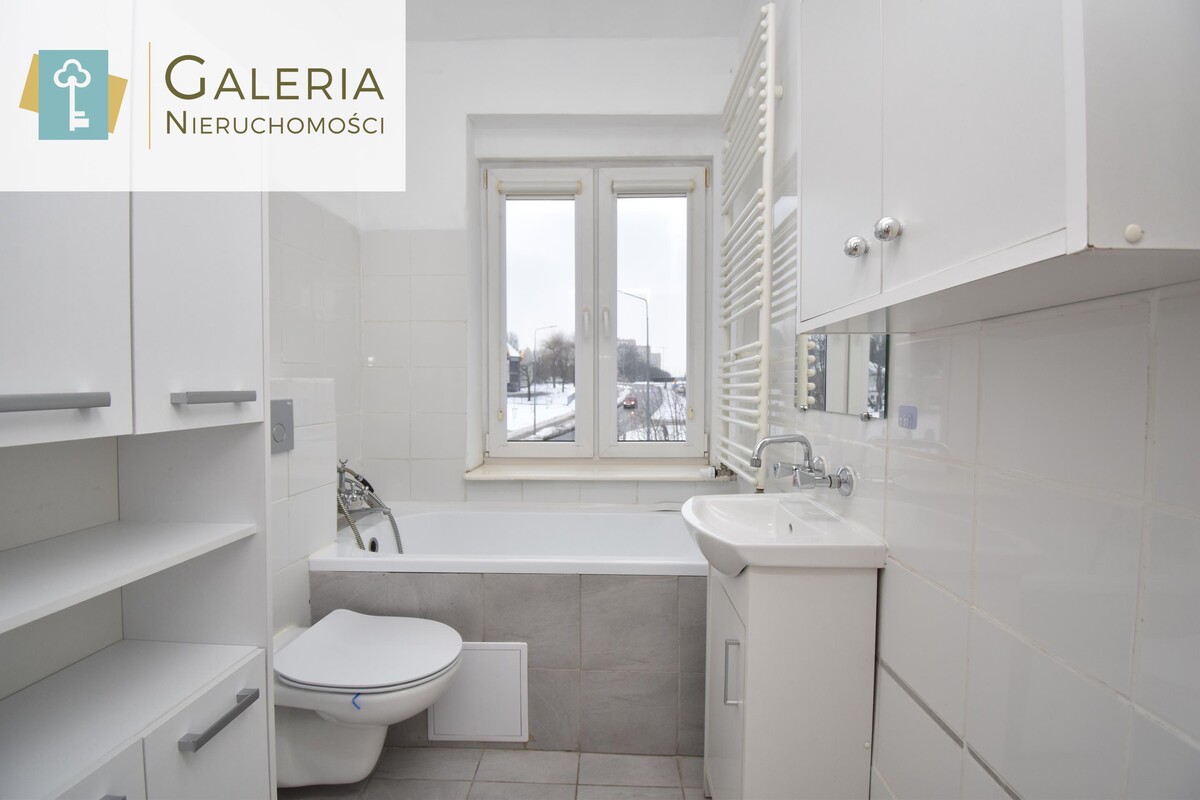 Elbląg GALERIA NIERUCHOMOŚCIZ pasji i miłości do nieruchomościNa sprzedaż: Przestronne dwa pokoje, blisko Parku