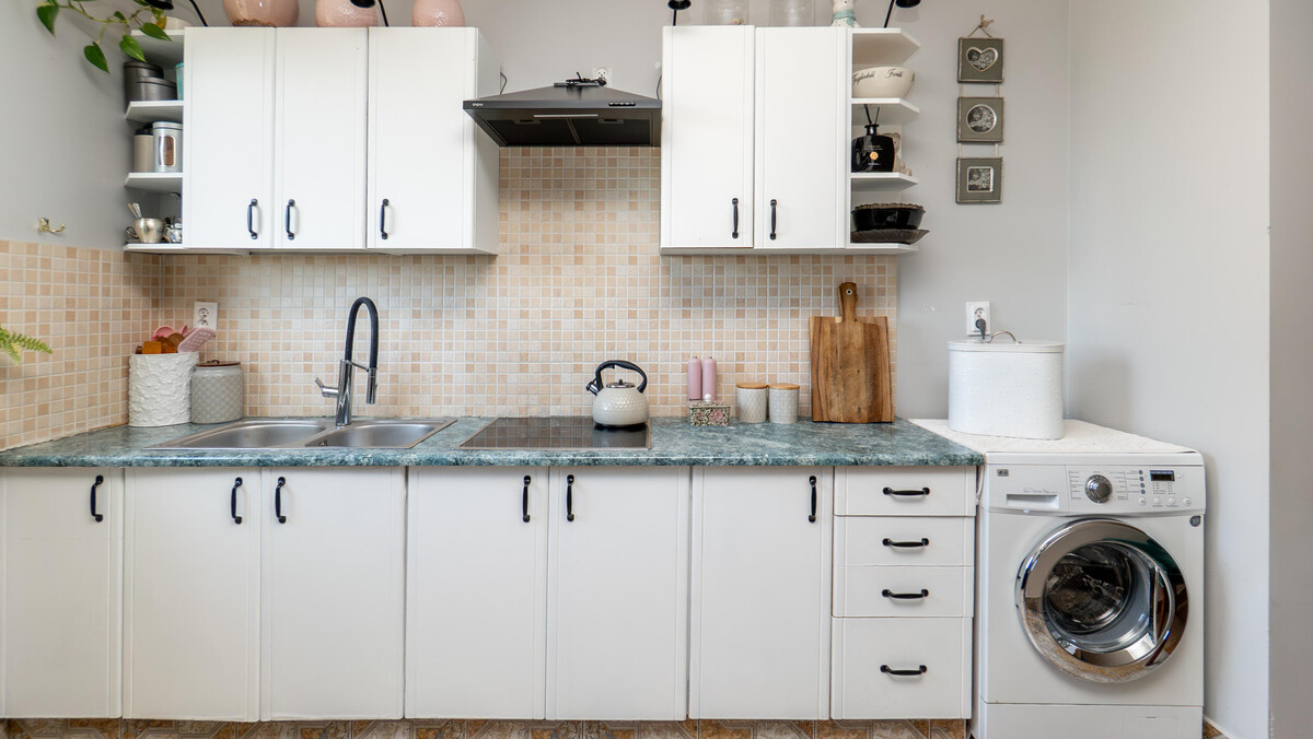 Elbląg TO MY SPRZEDAJEMYNIERUCHOMOŚCI W TYM MIEŚCIEBIURO NIERUCHOMOŚCIAMERICAN HOMEFOR SALE - 2 POKOJE - 3 MAJA