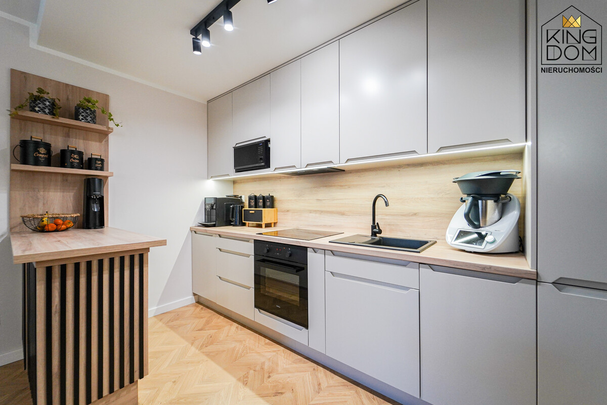 Elbląg 👑🏠  KINGDOM  🏠👑NIERUCHOMOŚCI BLISKO CIEBIE  NOWOCZEŚNIE