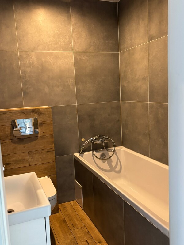 Elbląg Na sprzedaż komfortowe 3-pokojowe mieszkanie 59,6 m² z balkonem | Elbląg, os. Zawada