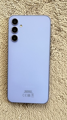 Elbląg Witam mam na sprzedaż iPhone’a 11 pro Max 512 GB pamięci bateria ma 80 procent od nowości telefon jest w