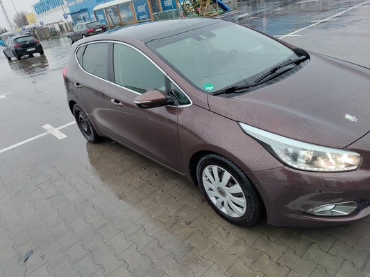 Elbląg Sprzedam kia ceed 2015r bogate wyposażenie