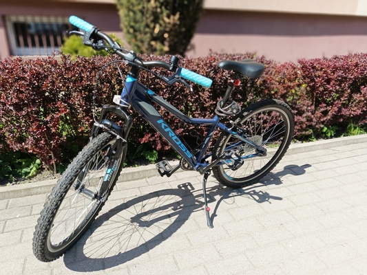 Elbląg Sprzedam rower dziecięcy Kross Hexsagon JR 1.0 koła 24 rama  S  
Rower dodatkowo posiada 
- zapięcie 
- światła