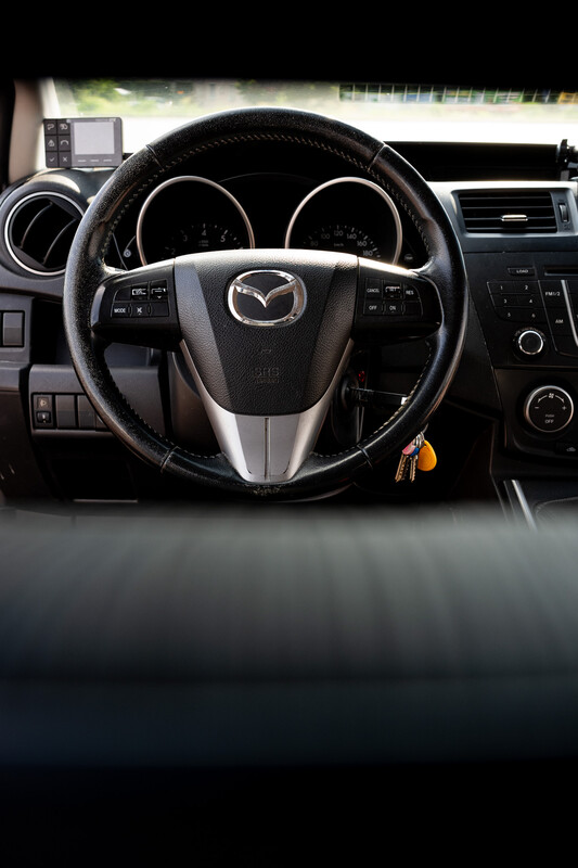 Elbląg MAZDA 5 – ogłoszenie prywatne Sprzedam 7 osobową Mazdę 5 1.8 benzyna + LPG rocznik 2010/11.