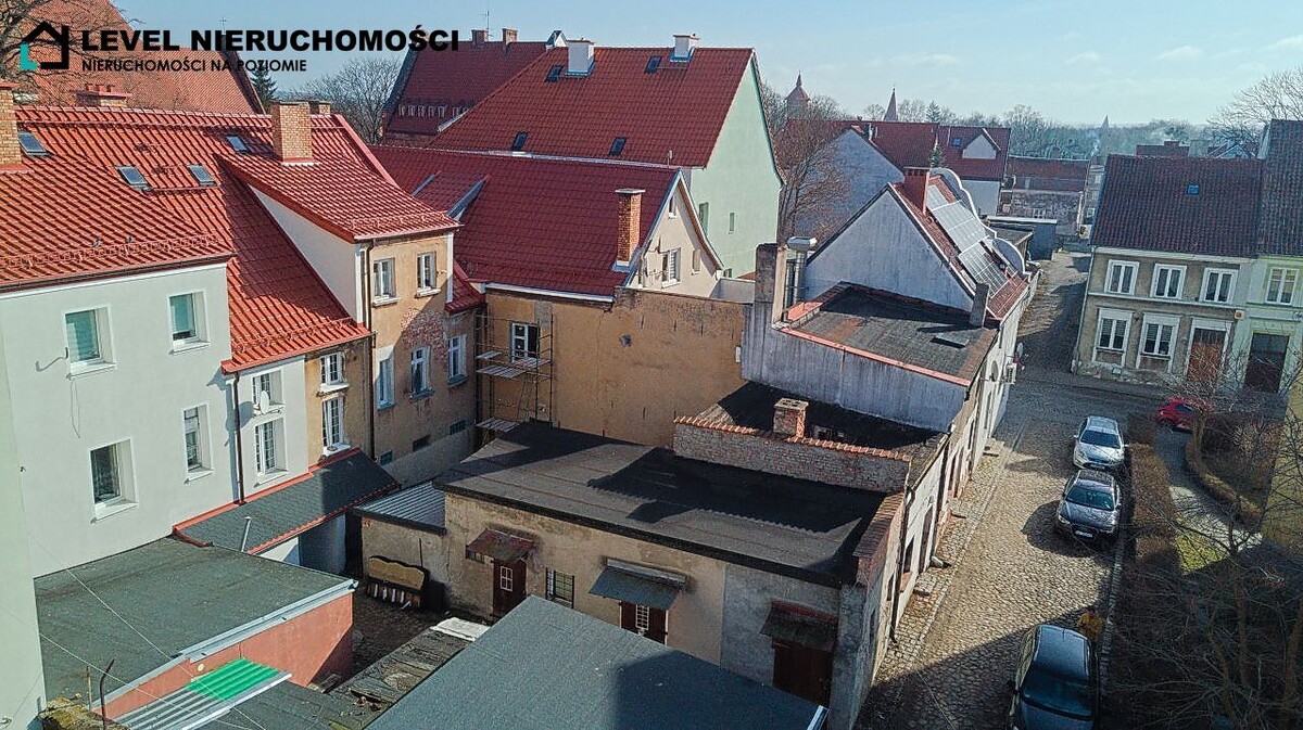 Elbląg LEVEL NIERUCHOMOŚĆI Mieszkanie plus działki w Pasłękuul. Bolesława Chrobrego NIERUCHOMOŚĆI NA