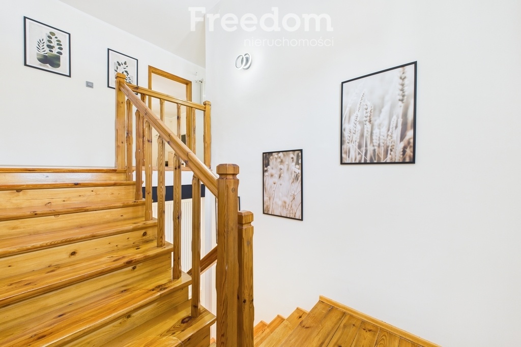 Elbląg FREEDOM NIERUCHOMOŚCISprzedam lokal użytkowy - Kąty rybackie. Na sprzedaż wyjątkowy dom z osobnym obiektem