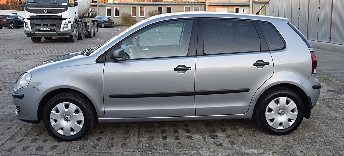 Elbląg VOLKSWAGEN POLO Z POLSKIEGO SALONUPEŁEN SERWIS - BENZYNA 1.4