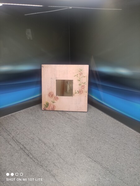 Elbląg Witam sprzedam szkła najlepiej całość i ramki do zdjęć i wiele innych drobiazgów zapraszam osoby