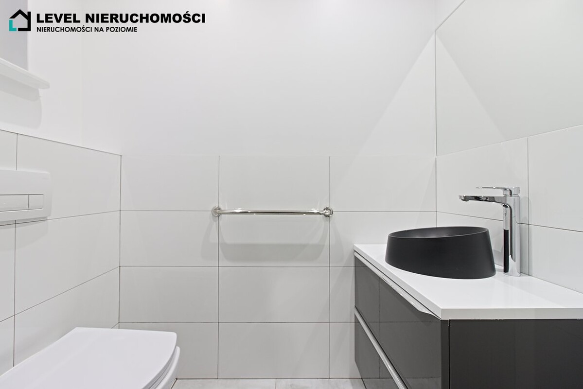 Elbląg LEVEL NIERUCHOMOŚCI Bezczynszowy lokal wolnostojącyul. Fredry 105 m2