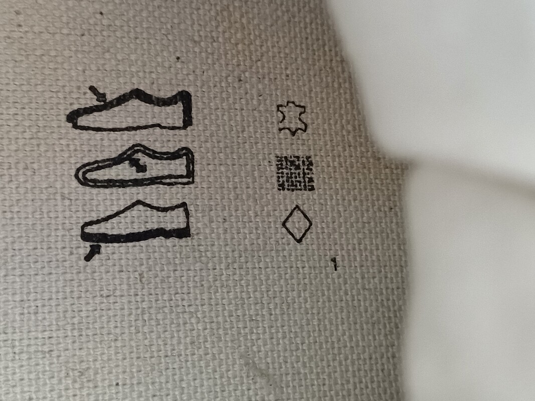 Elbląg Converse rozmiar 41 skórzane trampki wysokie, długość wkładki 26 cm, stan doskonały unisex