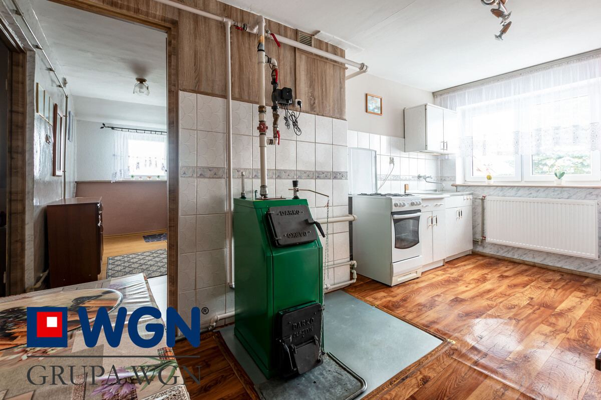 Elbląg Na sprzedaż mieszkanietrzypokojowe o powierzchni 77 m2 w miejscowości Zwierzno , 20 km od Elbląga, 4 km od