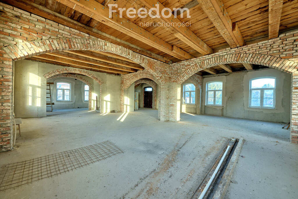 Elbląg FREEDOM NIERUCHOMOŚCISprzedam dom - Młynary, Dworcowa. Na sprzedaż dom wolnostojący położony w spokojnej i