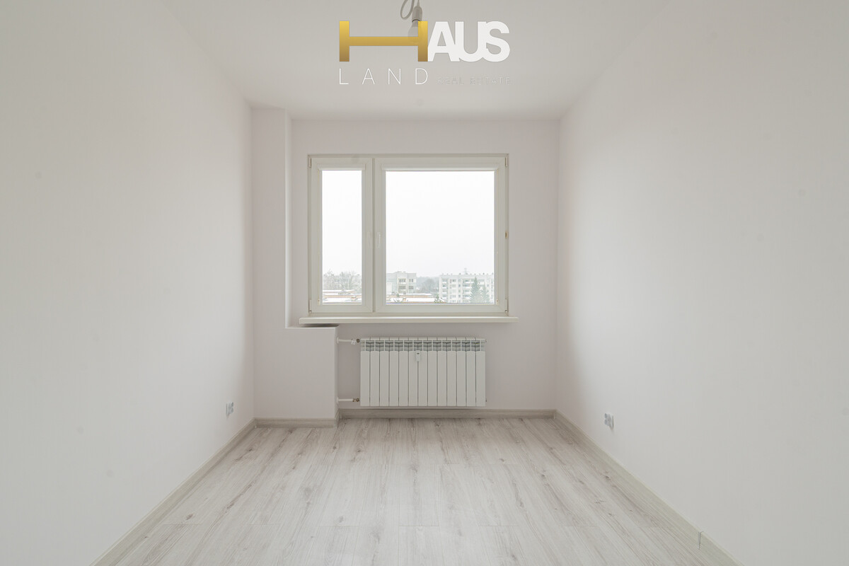 Elbląg DZIEŃ OTWARTY 22.02.2026r (NIEDZIELA)ELBLĄG, UL. WYBICKIEGO3 POKOJE, OSOBNA KUCHNIA POWIERZCHNIA