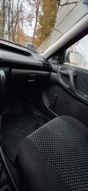 Elbląg Opel Astra 1.4 KAT stan kolekcjonerski.
Przebieg 110tys km.
Jedyny taki egzemplarz.