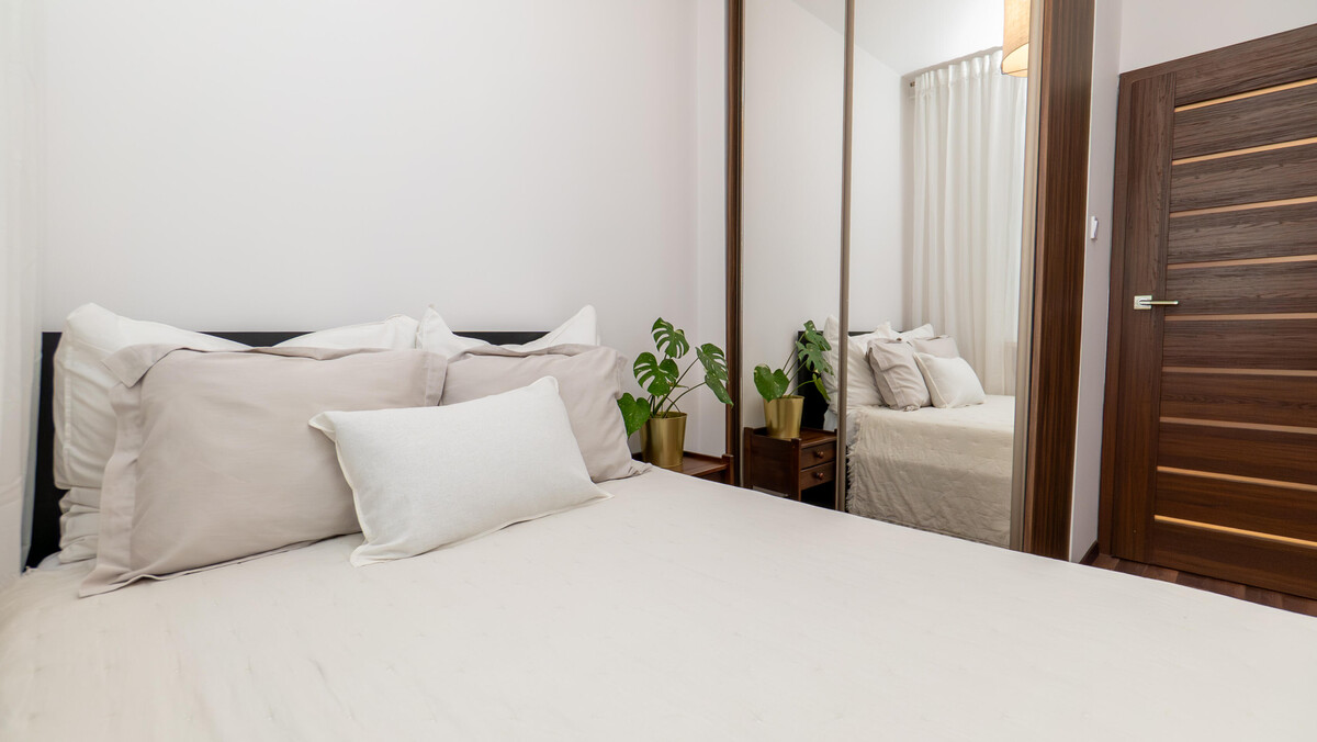 Elbląg TO MY SPRZEDAJEMYNIERUCHOMOŚCI W TYM MIEŚCIEBIURO NIERUCHOMOŚCIAMERICAN HOMEWYNAJMĘ - 2 POKOJE -