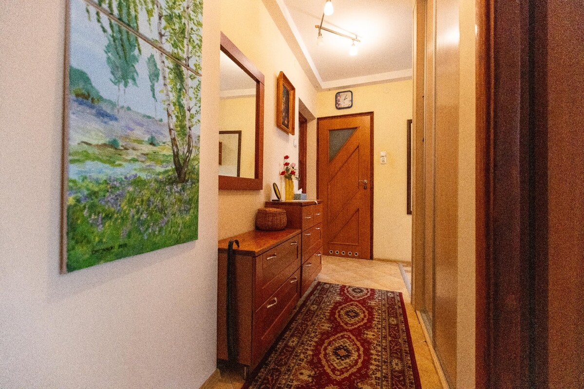 Elbląg Oferujemy na sprzedaż funkcjonalne mieszkanie 2-pokojowe o pow.49,4 m2, znajdujące się przy