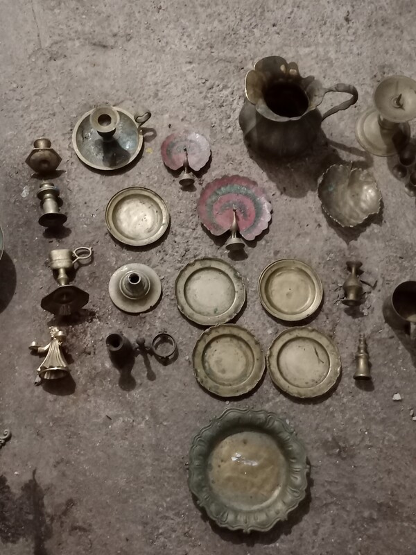 Elbląg Sprzedam różne rzeczy z mosiądzu. Cena do uzgodnienia, proszę o propozycje cenowe w wiadomości. Powinniśmy się