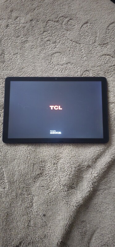 Elbląg Sprzedam tablet tcl 10.
10 cali 4/64gb.
Bateria fajnie trzyma.
Normalne ślady użytkowania.
