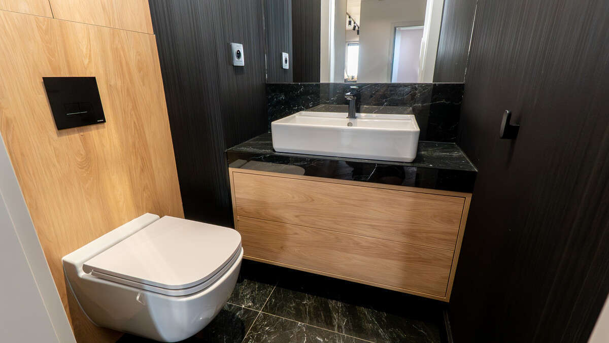 Elbląg   TO MY SPRZEDAJEMYNIERUCHOMOŚCI W TYM MIEŚCIEBIURO NIERUCHOMOŚCIAMERICAN HOMEFOR SALE - MIESZKANIE UL.