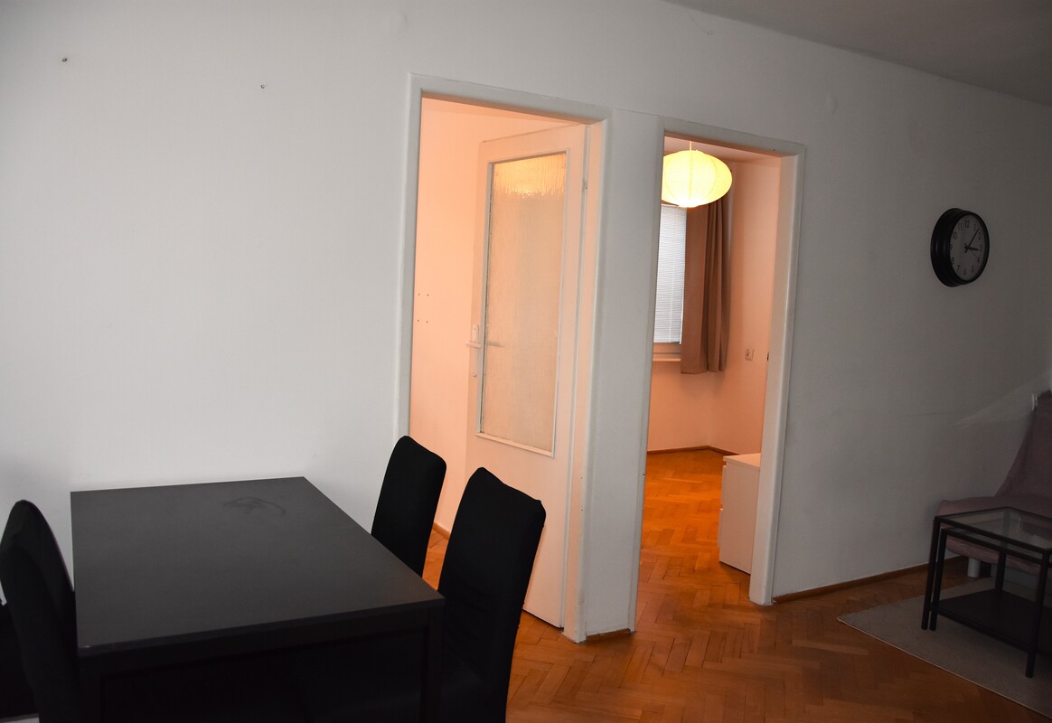 Elbląg ATUT NIERUCHOMOŚCI POLECA:Trzy pokojowe mieszkanie w bloku na wysokim parterze, idealne dla osób starszych,