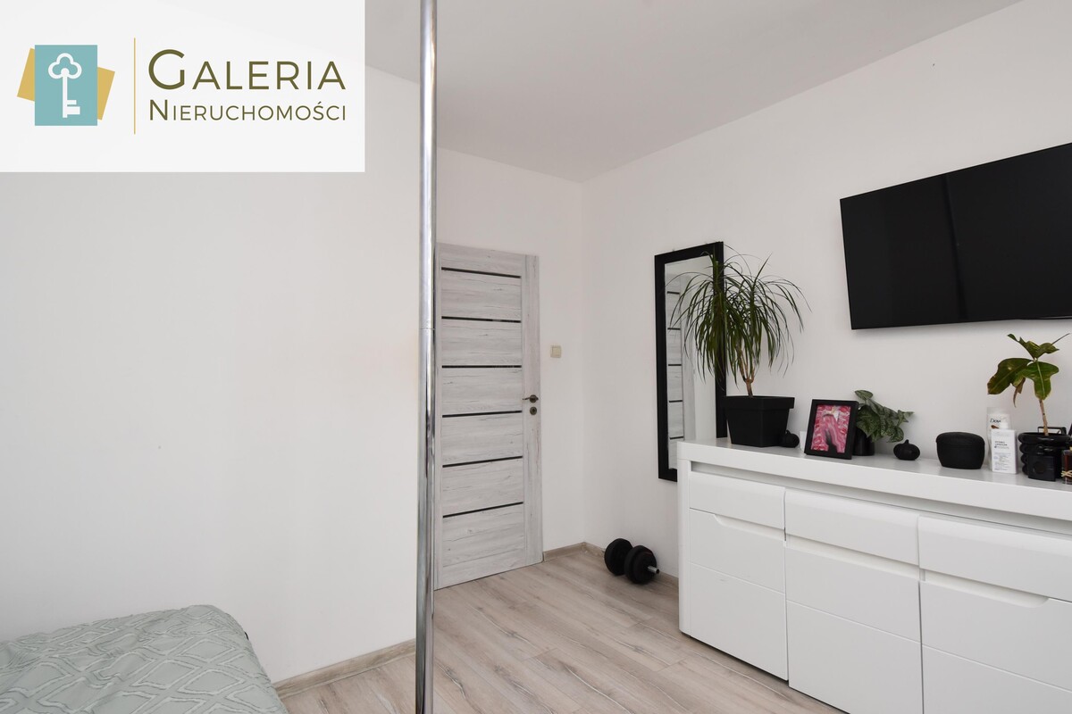 Elbląg GALERIA NIERUCHOMOŚCIZ pasji i miłości do nieruchomościNa sprzedaż: 3-pokojowe mieszkanie z balkonem Nowy Dwór