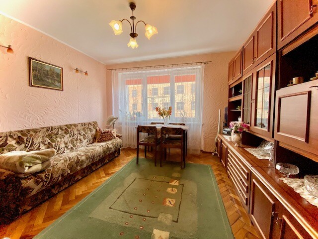 Elbląg Oferujemy na sprzedaż funkcjonalne mieszkanie 2-pokojowena 1 piętrze z balkonem, dwustronną wystawą