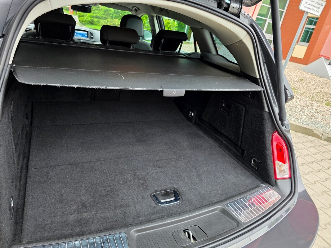 Elbląg Opel Insignia Benz 140kmNavi czujniki parkowania alufelgiZAREJESTROWANY2013