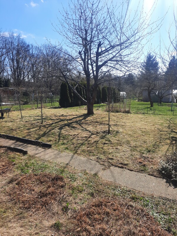 Elbląg sprzedam działkę rod Słoneczne Wzgórze na Bielanach o pow.450m ², drewniana altanka, osobne WC, woda,