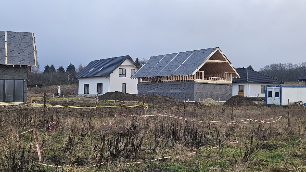 Elbląg KWADRAT NIERUCHOMOŚCI Nowoczesne domy w ElbląguŚwietna lokalizacjaPompa ciepła i rekuperacjaNiskie koszty