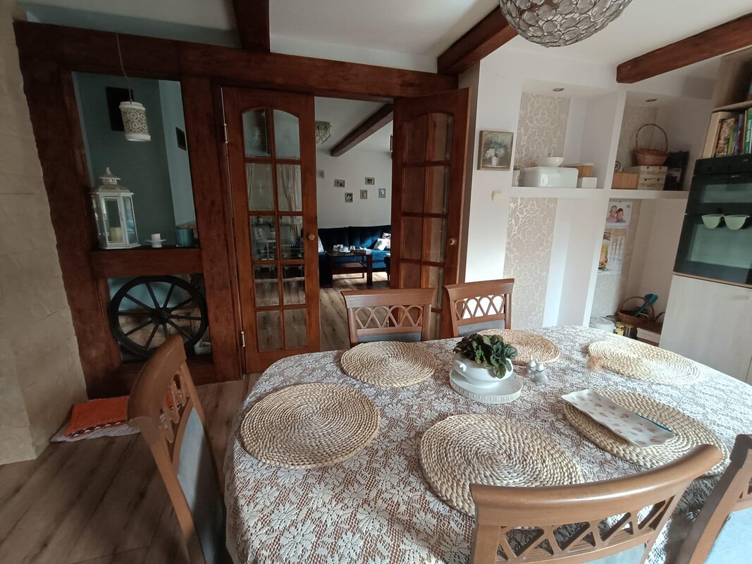 Elbląg GALERIA NIERUCHOMOŚCIZ pasji i miłości do nieruchomościNa sprzedaż: Dom z dużą działką w