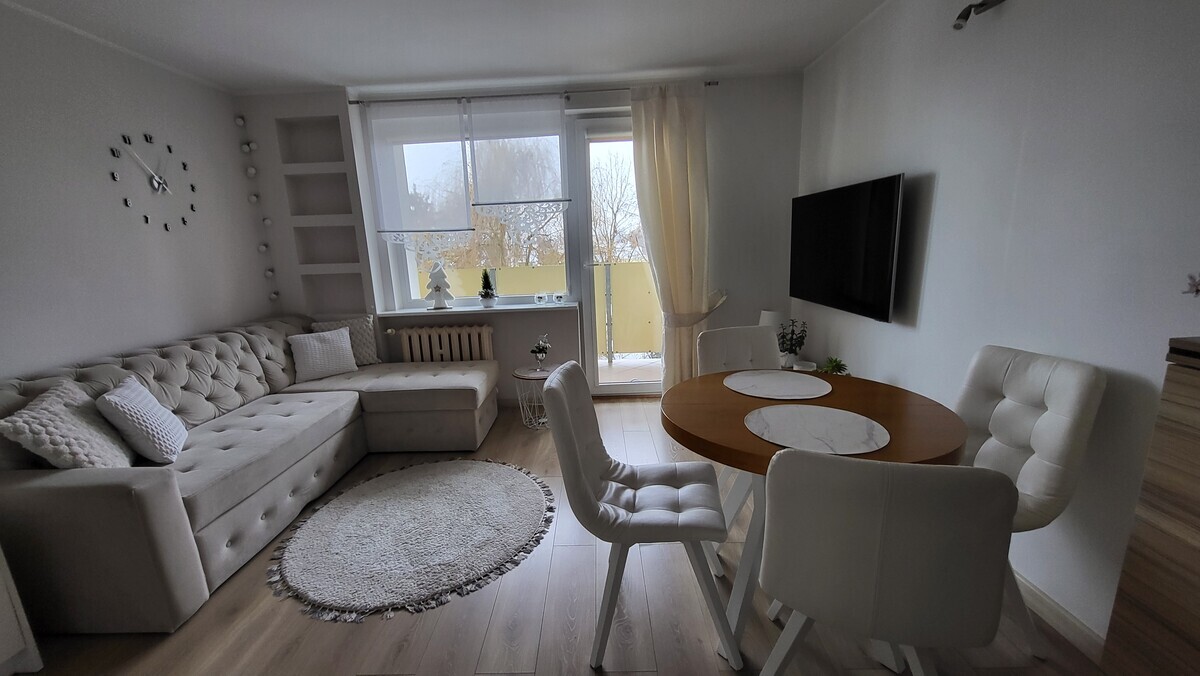 Elbląg Sprzedam mieszkanie 3 pokojowe 52 m. na Osiedlu Politechniką