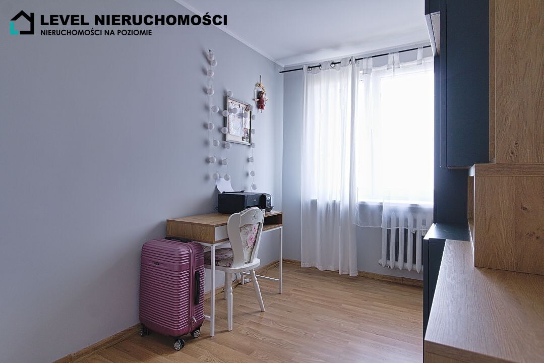 Elbląg LEVEL NIERUCHOMOŚCI Umeblowane mieszkanie trzypokojoweul. Władysława IV NIERUCHOMOŚCI
